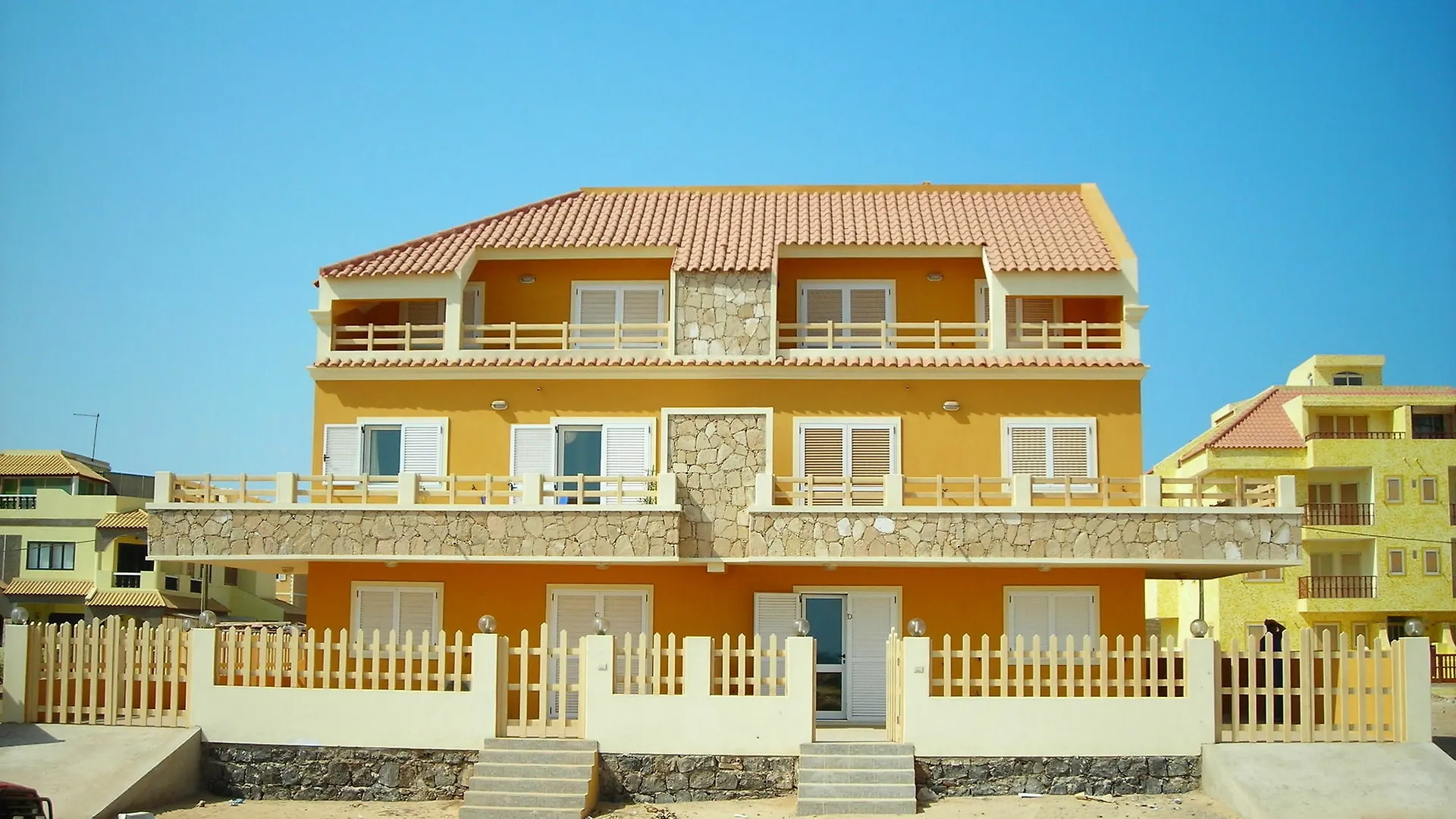 Apartment La Vedetta First Line Ocean location